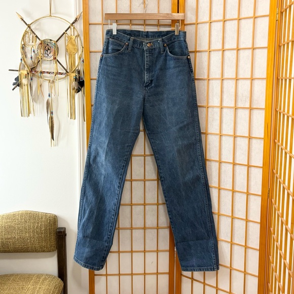 • vintage retro long wranglers dark wash jeans • - Picture 3 of 12